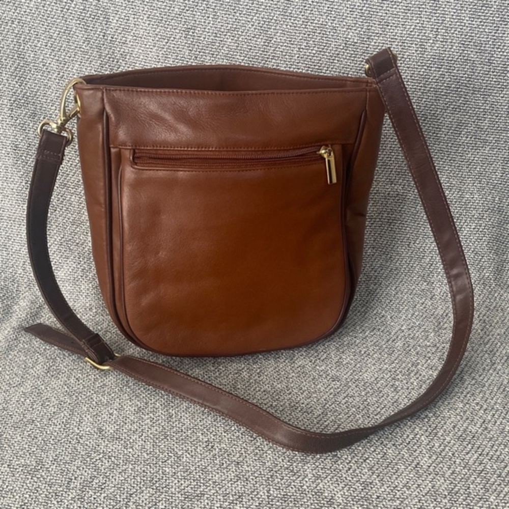 Chic Brown Leather Crossbody Bag